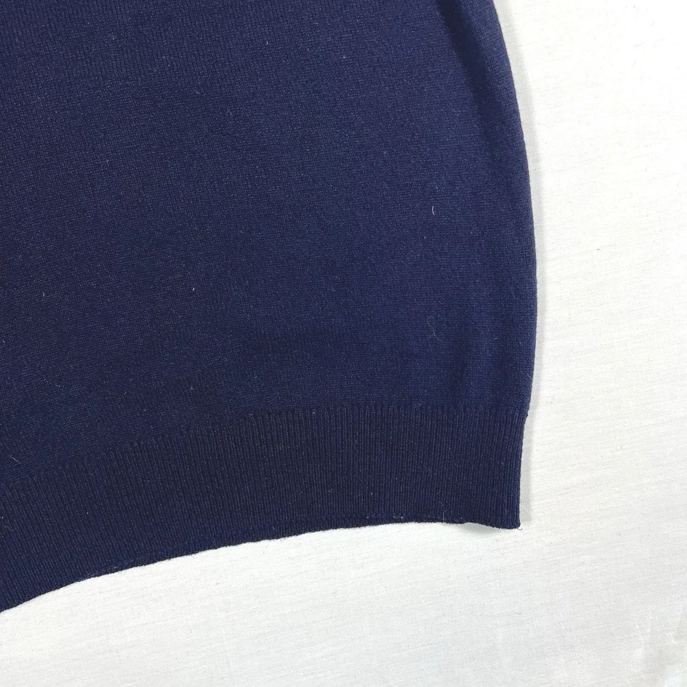 LL Bean Lambswool V Neck Vest Mens Medium Navy Made in Scotland Preppy Vintage
